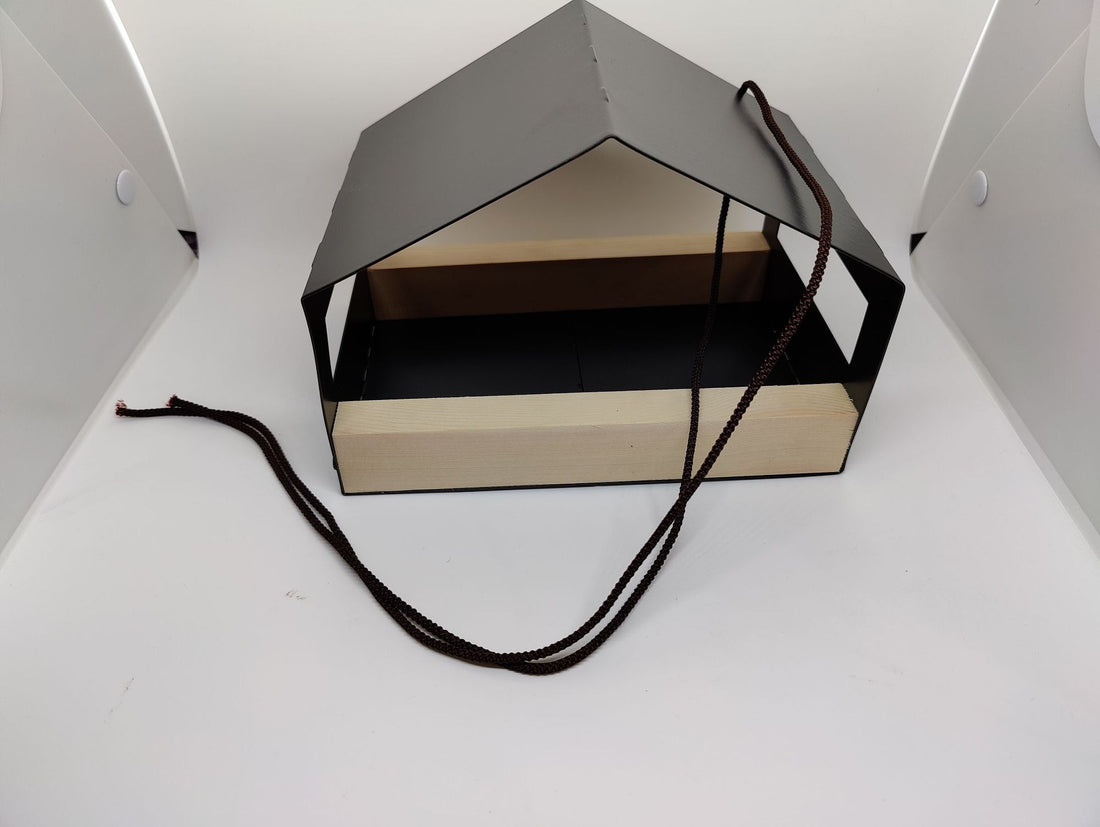 Outdoor Gardening Hanging Bird Feeder